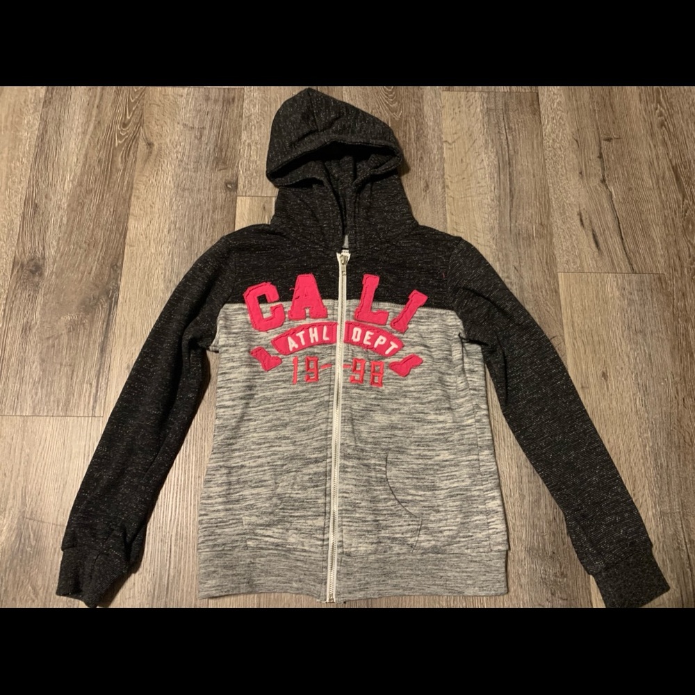 ❣️just a cute Cali jacket ❣️
